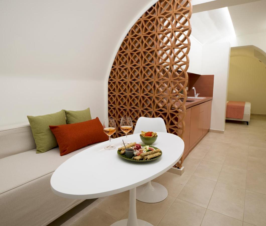 Central Grinn-In The Heart Of Rhodes,New&Stylish! Rhodes City Exterior photo